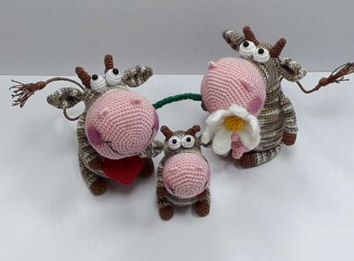 Amigurumi Family Cow Free Crochet Pattern
